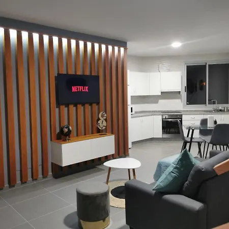 Amplio Duplex Apartamento Tamaimo