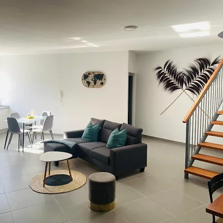 Amplio Duplex Apartament *