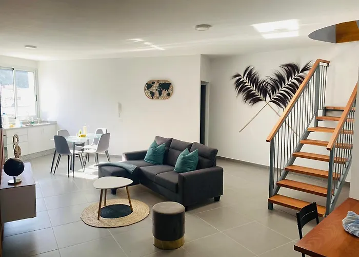 Amplio Duplex Appartement *